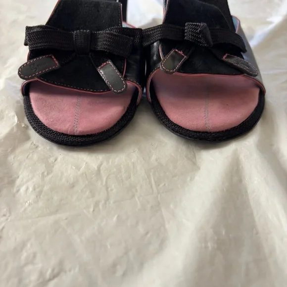Cole Haan Rare G Series Bows Nike lab Black Pink Heeled Slip Ons SZ 9.5 B NWOT - Picture 5 of 14